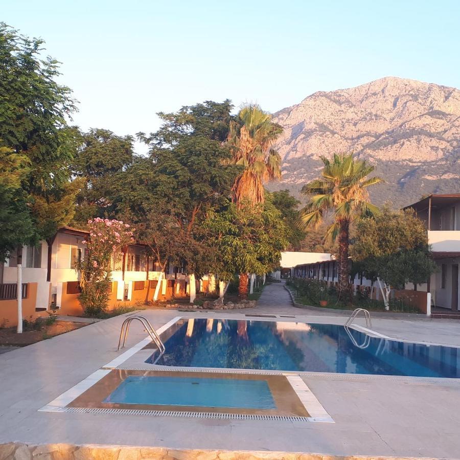 Ugur Beach Hotel Кемер Екстер'єр фото