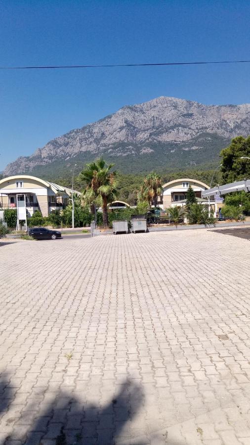 Ugur Beach Hotel Кемер Екстер'єр фото